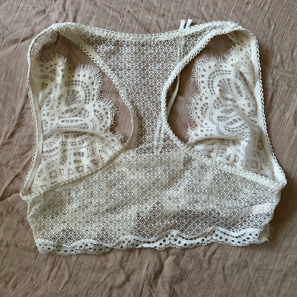 VS dream angels crochet lace bralette - Picture 5 of 5